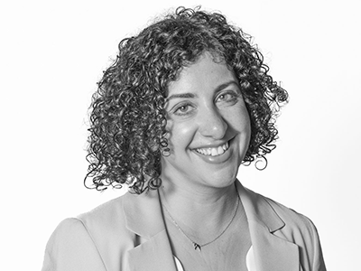 Dr Nadine Yamen